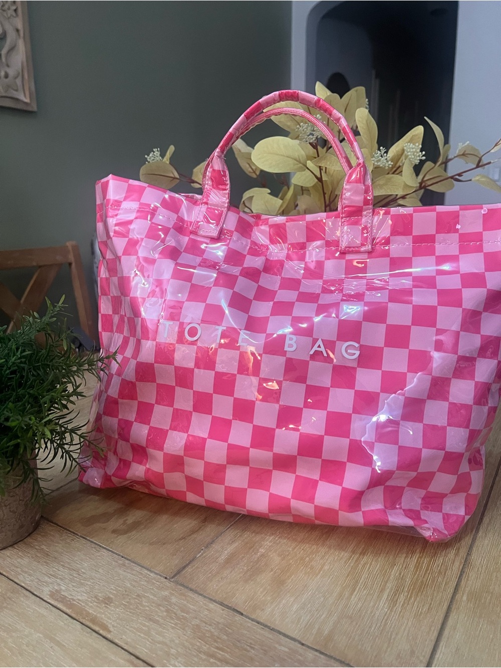 Pink Checker -